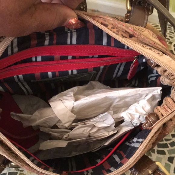 Purse - Picture 4 of 8